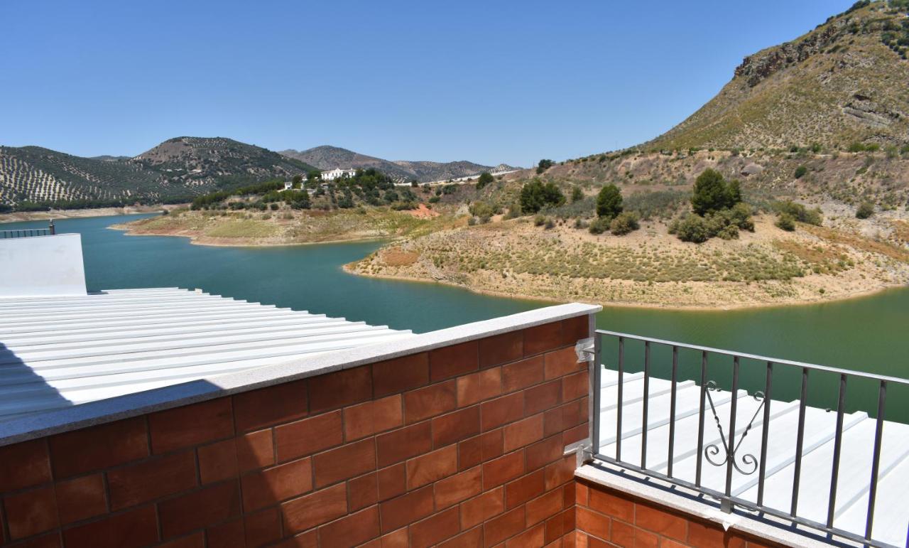 Iznajar Suites